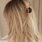 Pince à cheveux aesthetic noire